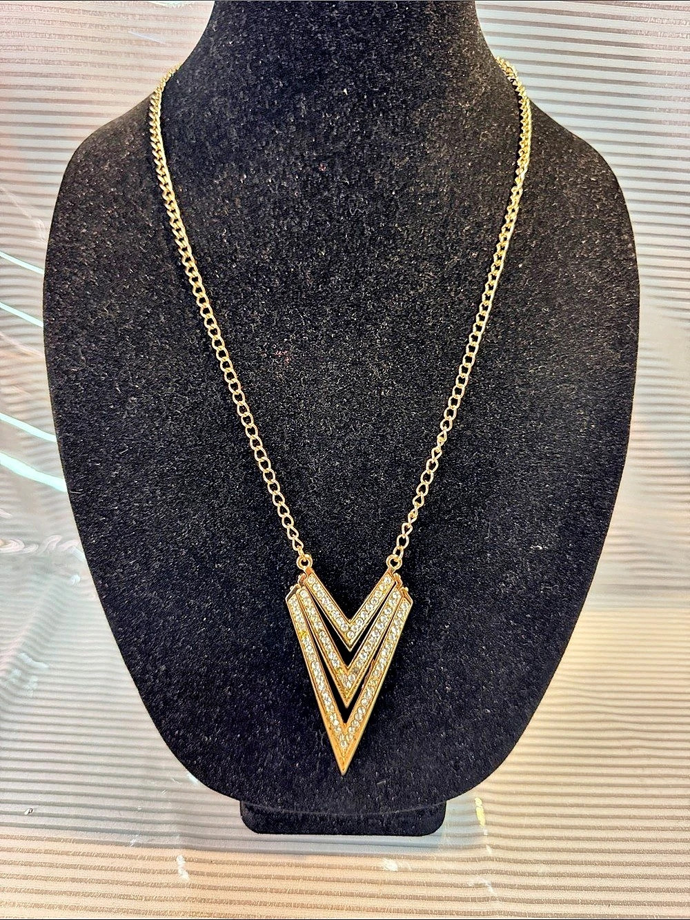 Gold-Tone Statement Pendant Necklace Like New